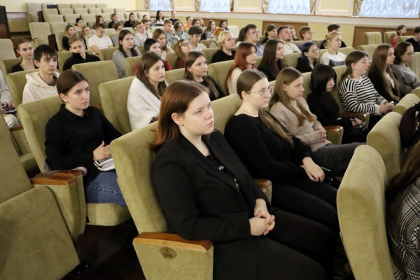 photo_5415945286741779276_y (1)